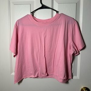 3 shirt bundle! Pink cropped t-shirts